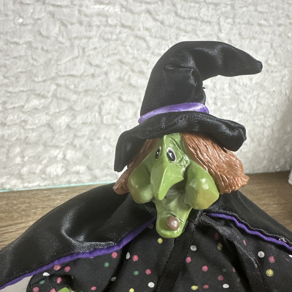 Russ Berrie Halloween Shelf Sitter Grizelda  Witch Kathleen Kelly Critter Factor - Picture 2 of 11